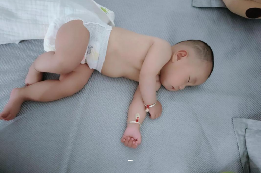 滦南怀孕肚子撑的难受